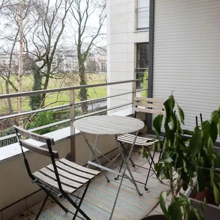 Spacious With Open View And Terrace *