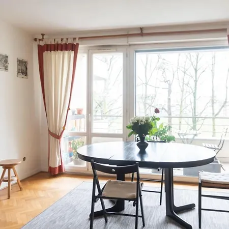 Apartment Spacious With Open View And Terrace *